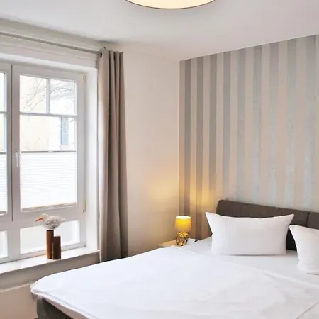 Anchorage Comfortable * Binz